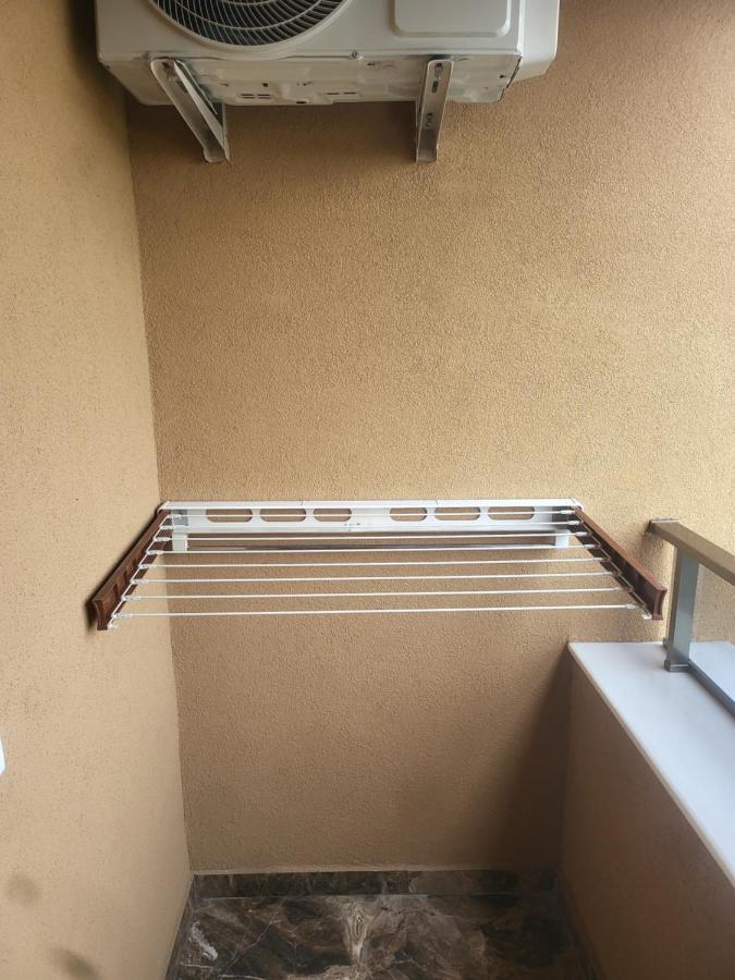 Apartament Bloc Nou - Self Check In - Free Parking 克拉奥华 外观 照片